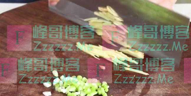 怎么腌制的牛肉更鲜嫩，分享了十多年的经验，鲜嫩滑腻，不干不柴