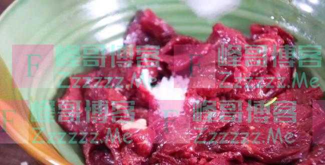 怎么腌制的牛肉更鲜嫩，分享了十多年的经验，鲜嫩滑腻，不干不柴