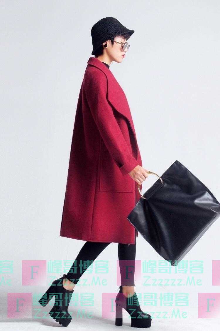 女人穿大衣有“讲究”!记住以下这两个要点!一定不会错
