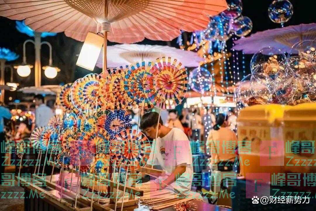 摆地摊想赚钱，得先分析消费者心理，三个方法，最后一个最关键