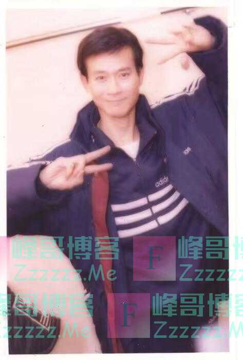 讲真，郑少秋才是中式淡颜帅哥天花板，比现在的男明星好看太多