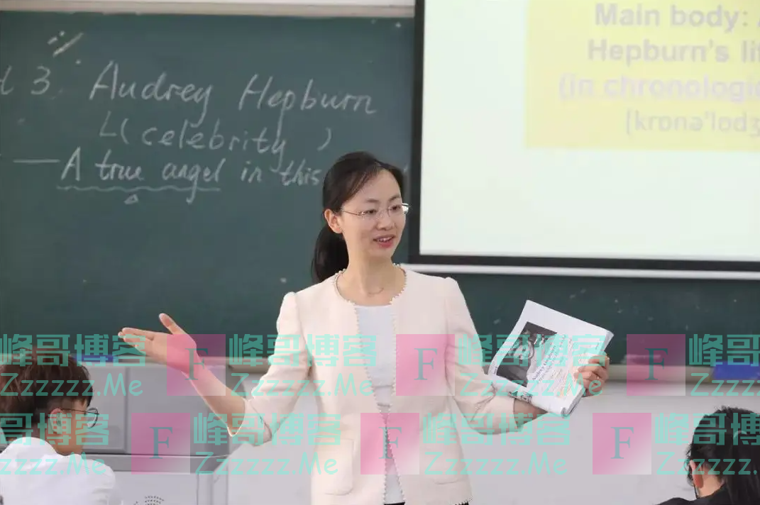 女老师误发消息到家长群，声称是手滑，家长不接受：套路真明显