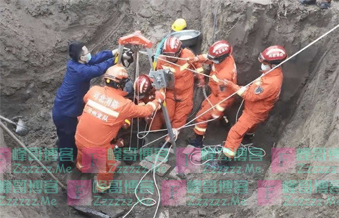 回顾 2岁男童掉进15米深井，仇人不顾危险舍命相救，现仇人变亲人