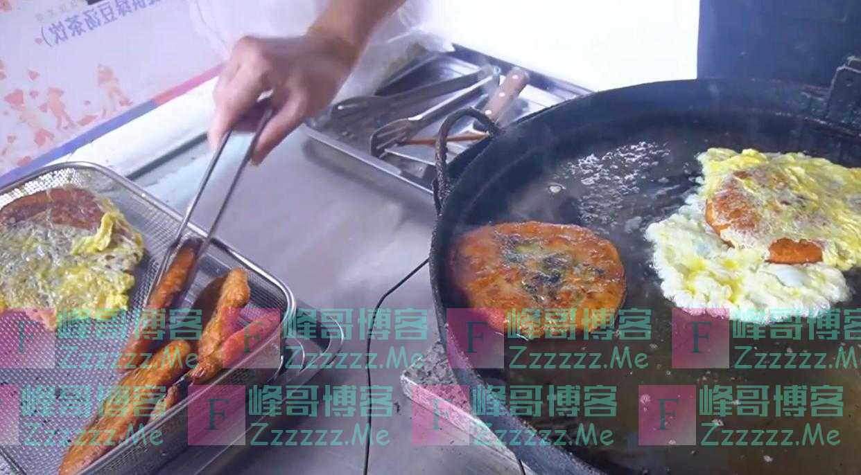 福建歌手转行卖煎饼，两年内成了网红