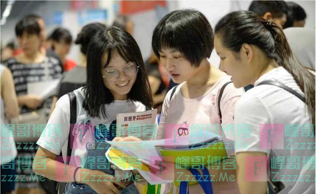 “公办二本跟民办二本”一样吗？过来人解释，差的可不是一星半点