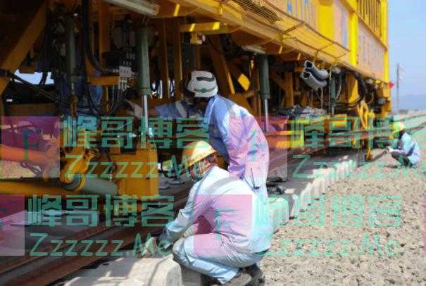 中国动车“开进”东南亚，印尼趁G20峰会测试雅万高铁