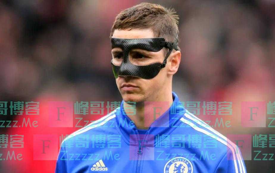 孙兴慜获准戴面具参加世界杯,足坛面具侠谁最帅气?