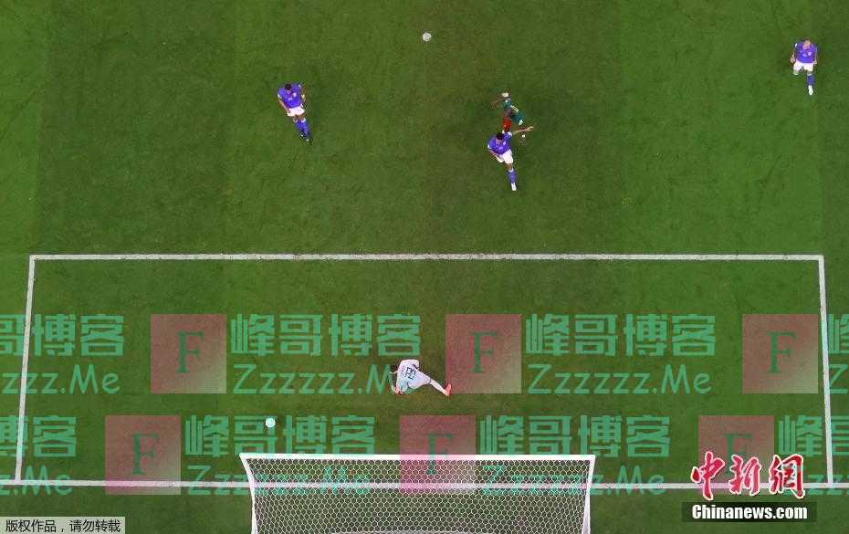 巴西队0:1不敌喀麦隆队 仍以头名晋级