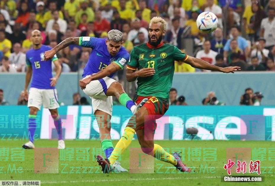 巴西队0:1不敌喀麦隆队 仍以头名晋级