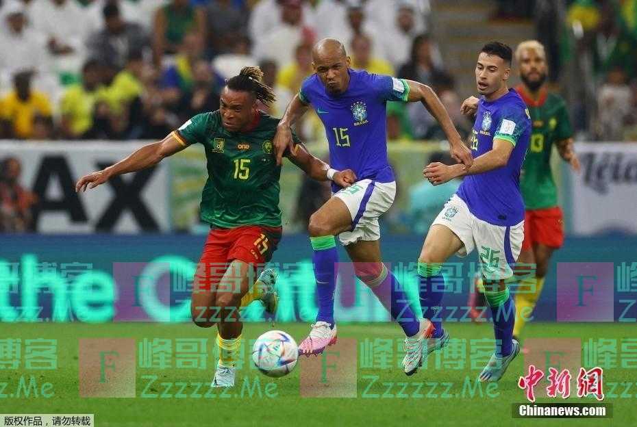 巴西队0:1不敌喀麦隆队 仍以头名晋级