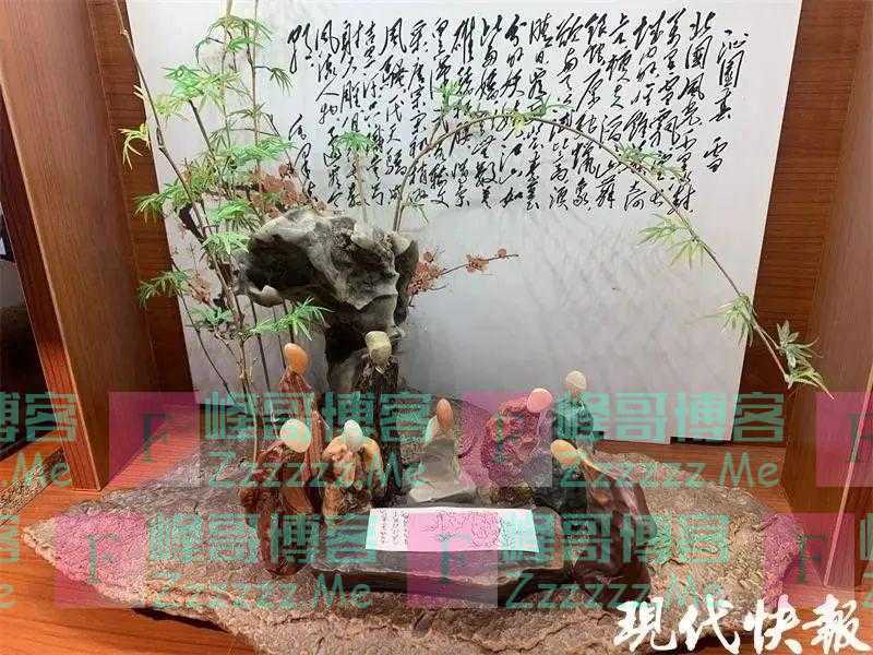 南京大叔创作石头版“饺子皮”