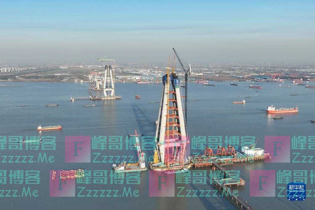 江苏：常泰长江大桥6号主塔高度突破200米