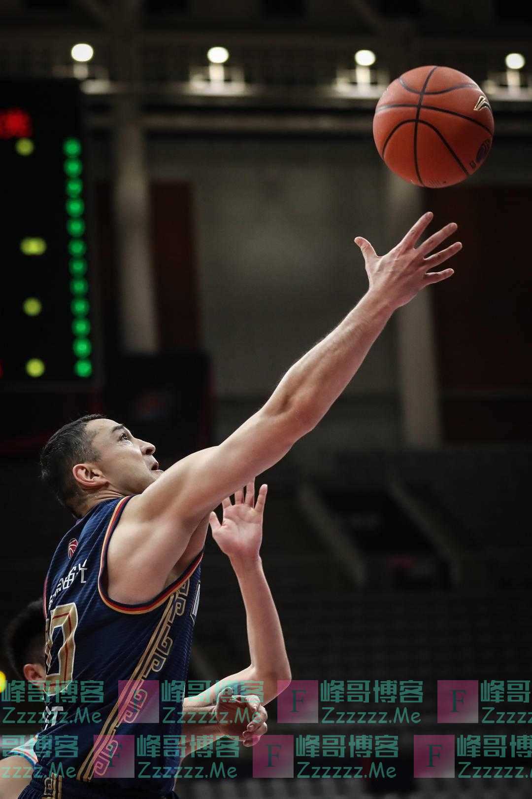 队史首胜广东 同曦“青春风暴”还在继续