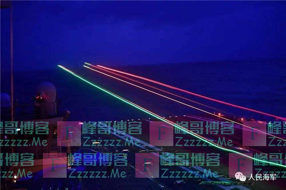 南海，战机列阵山东舰！