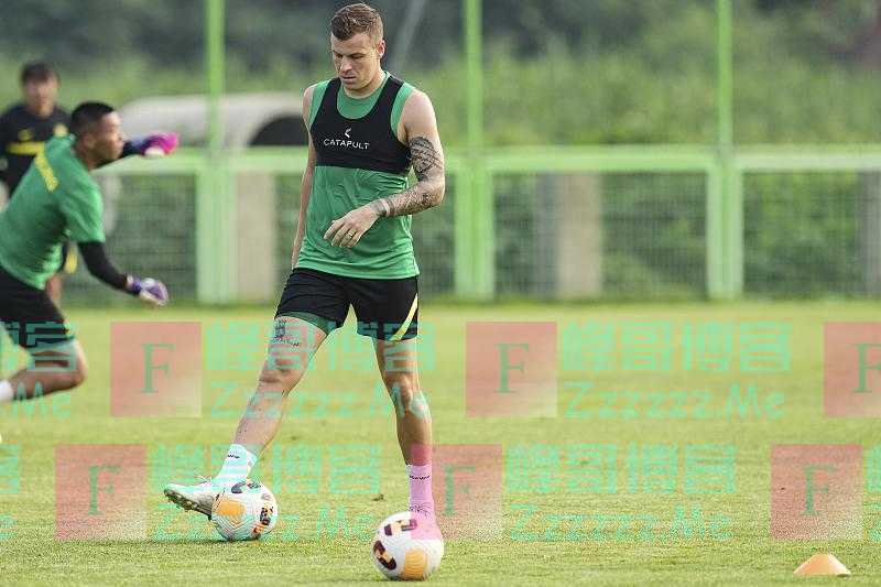 风暴眼｜梅米舍维奇官宣转会 北京国安新赛季引援压力陡增