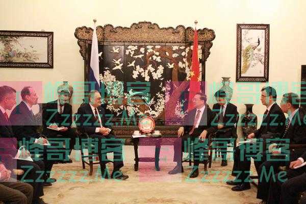 外交部副部长马朝旭会见俄罗斯驻华大使莫尔古洛夫