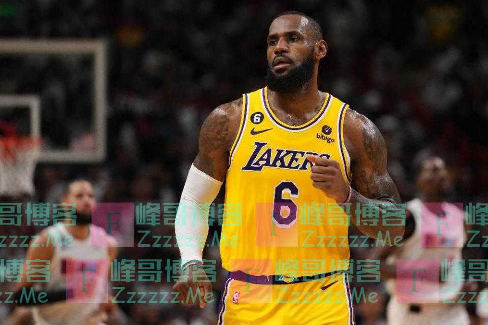 宝刀不老世无双！超越名宿贾巴尔，老詹下周有望加冕历史得分王