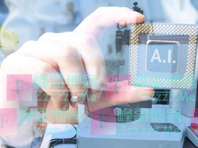 奥拓电子：智能服务机器人融合了语音语义识别等前沿技术