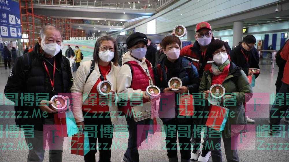 香港赴北京首发团抵京