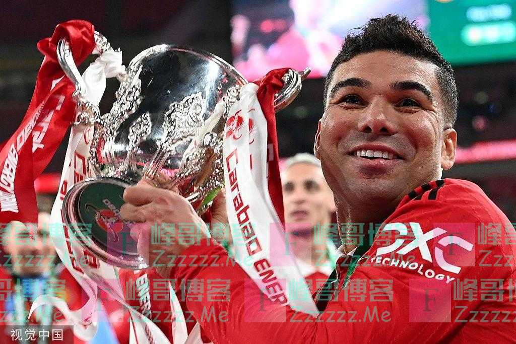 曼联捧起联赛杯冠军，结束6年无冠！滕哈格的时代开始了