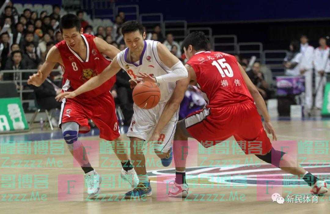 周五去看大鲨鱼新主场首秀!