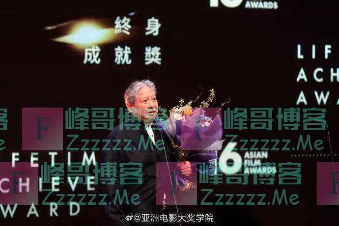 洪金宝获“终身成就奖”，哽咽发言：没事做时只好去买菜，有时觉得自己和电影没关系