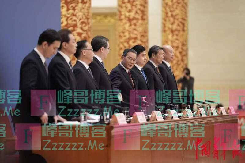 李强总理会见中外记者