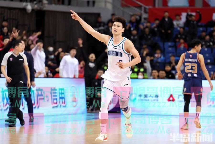 “林葳”不乱？完成双杀！青岛男篮战胜同曦逼近季后赛区，主场再次爆满