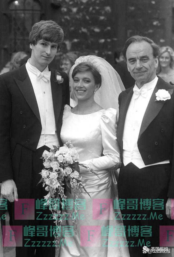 92岁默多克又要结婚！刚离婚半年就结第五次婚，网友嘲：又来一个争1200亿遗产的