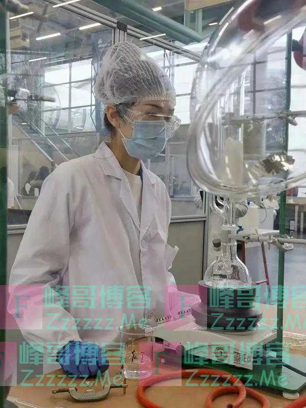 打工妹问鼎世界冠军!