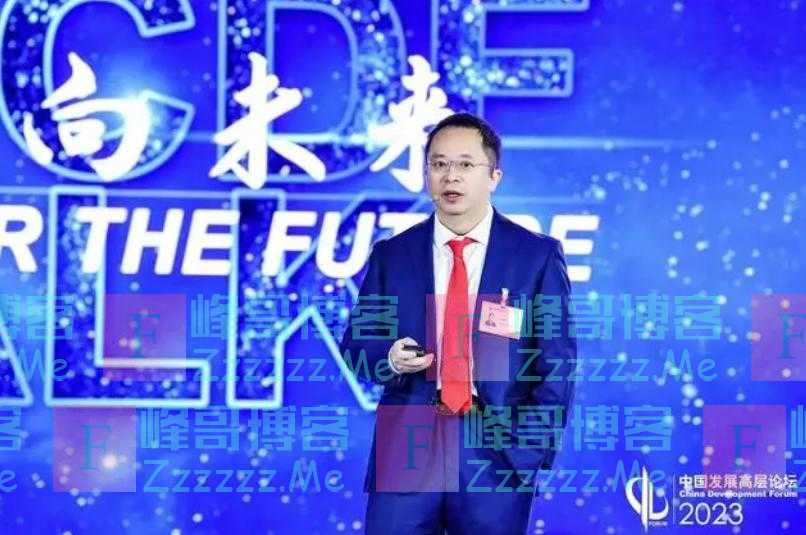 周鸿祎：中国大语言模型和GPT-4差距在两三年，GPT-6后可能会有意识