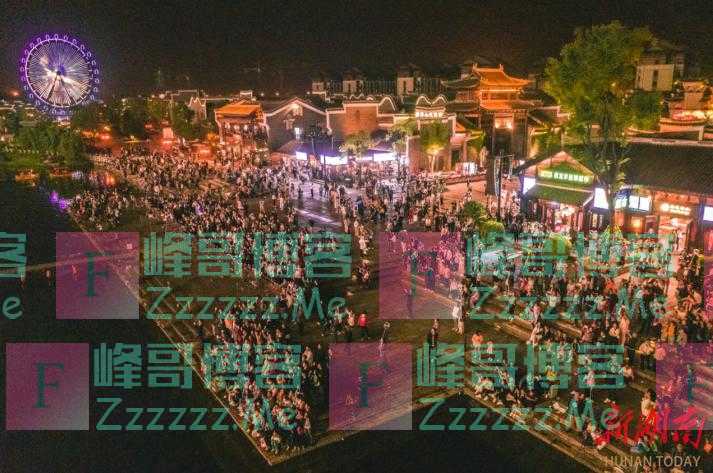 日接待游客3万人次 铜官窑古镇单日入园人数破创历史新高