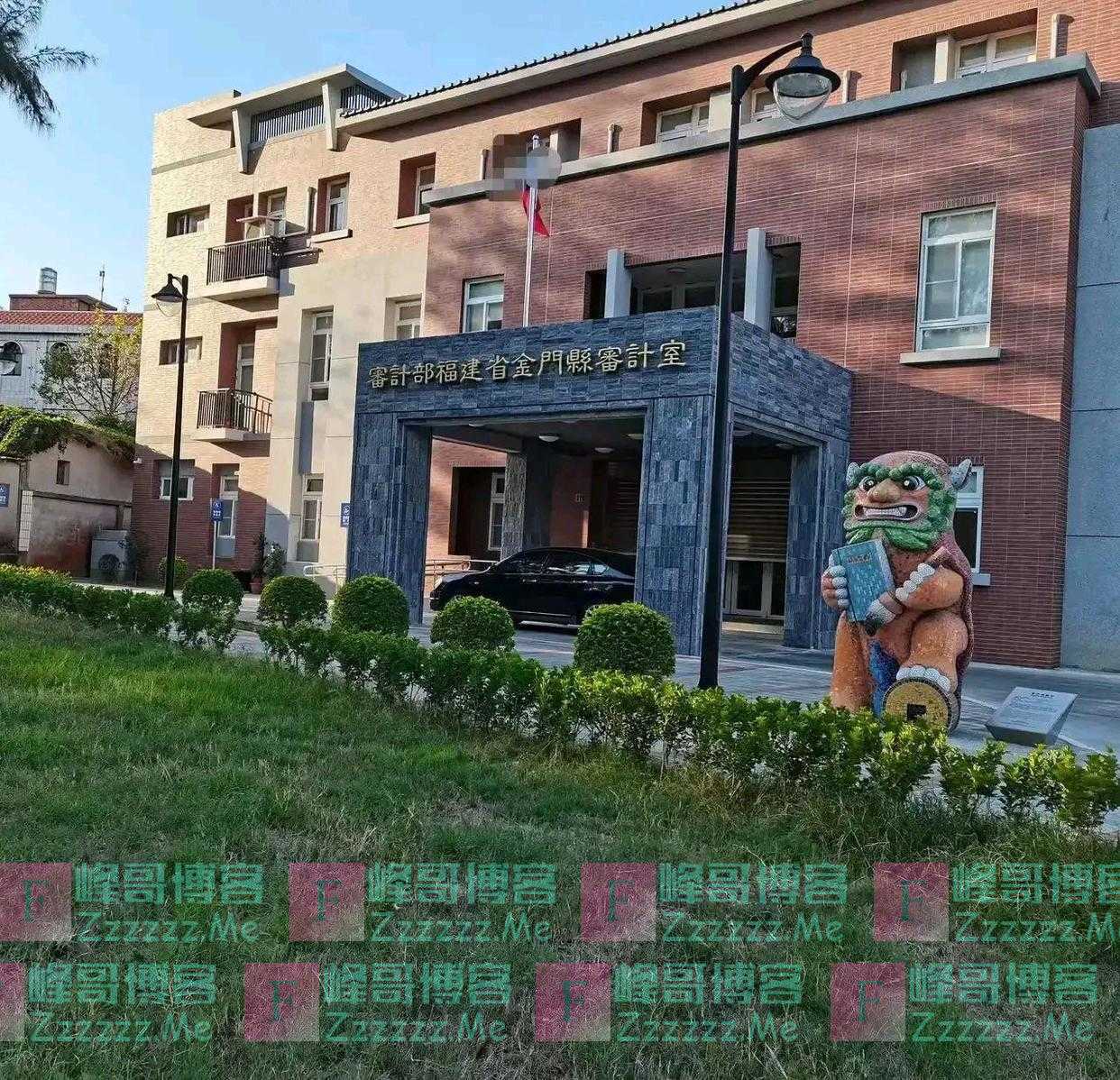 金门县的“福建省政府”已退出历史舞台，但招牌仍在