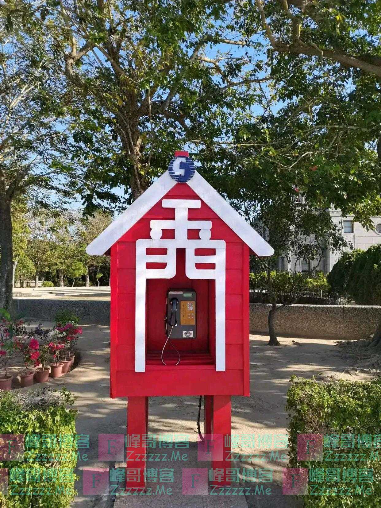 金门县的“福建省政府”已退出历史舞台，但招牌仍在