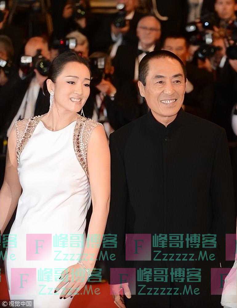 陪马克龙访华的巩俐，“野心”全在脸上，早已走上另一条大道