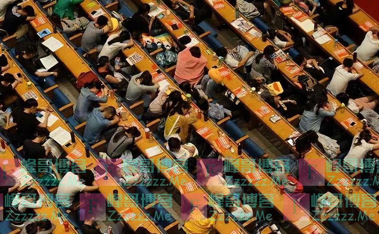 深圳流浪女:我本科毕业皮肤白皙,宁愿翻垃圾桶为生,也绝不上班