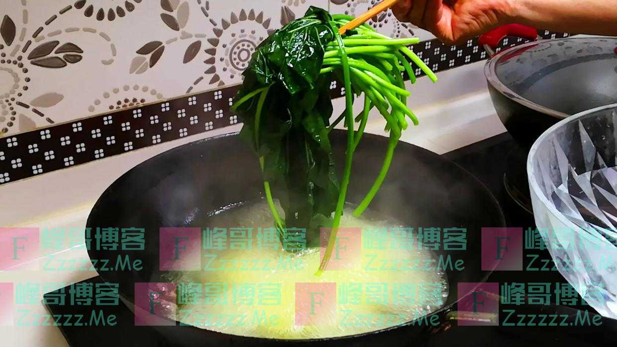 一通便，二护眼，三控血压，可惜被很多人嫌弃，建议中老年要常吃