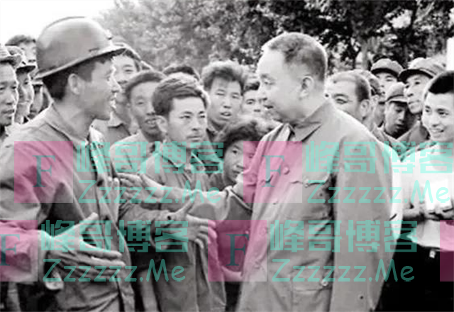 华国锋卸任后，有高官来他家后报出官职，华国锋摆手说了7个字