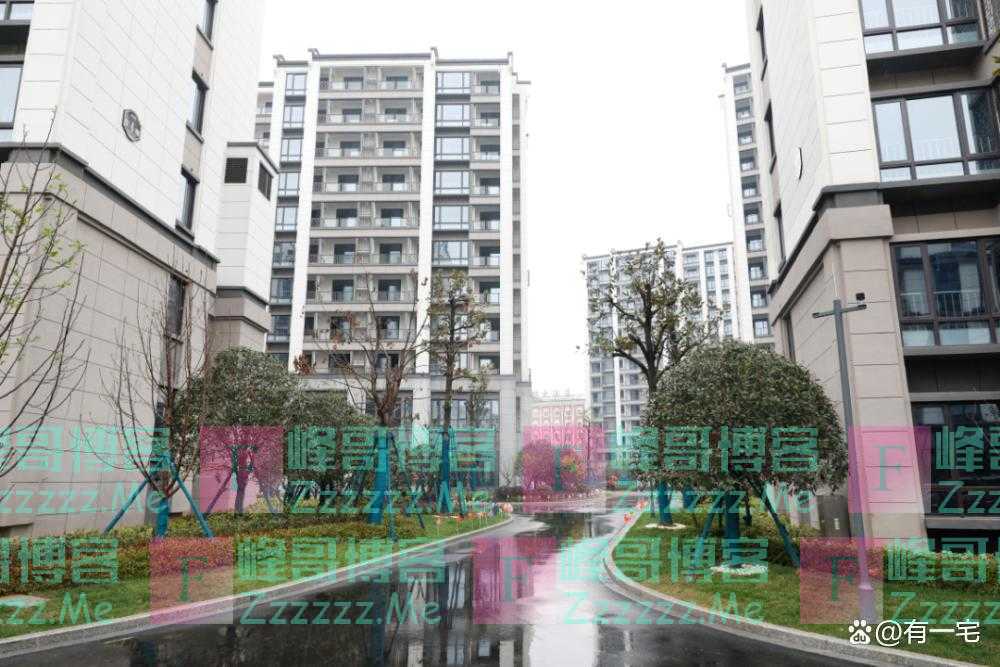 一梯两户的电梯房，选择东户还是西户？哪个更好一些？注意什么？