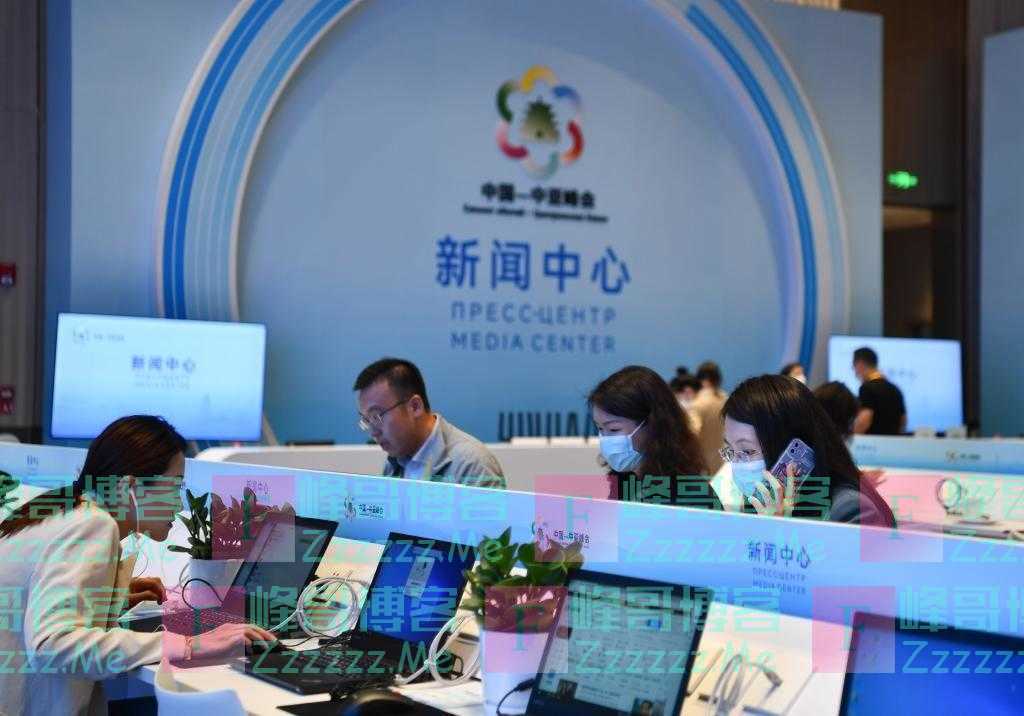 俄罗斯高层突然访华，一待就是2天，释放3个不寻常信号