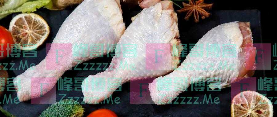 超市里的“冷冻鸡腿”都是从哪来的？为什么从不断货，老员工说出实情！