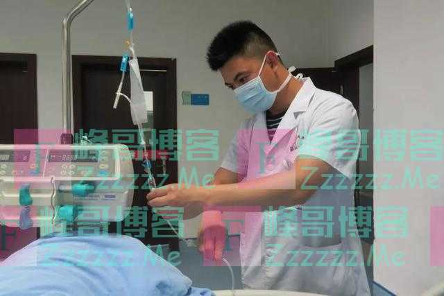 处理男病人隐私时,女护士会感到尴尬吗?听听离职护士的怎么说