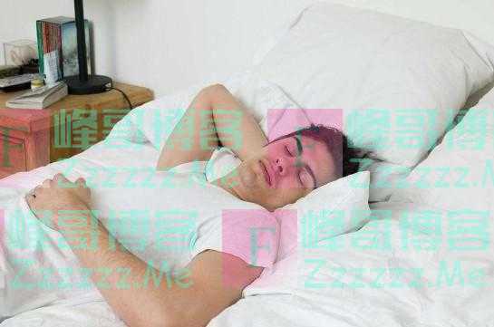 处理男病人隐私时,女护士会感到尴尬吗?听听离职护士的怎么说