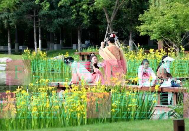 在西安，为什么能实现“汉服自由”？