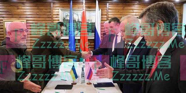 乌国危机未平，亚洲又打起来了！美国小弟深夜轰炸俄盟国