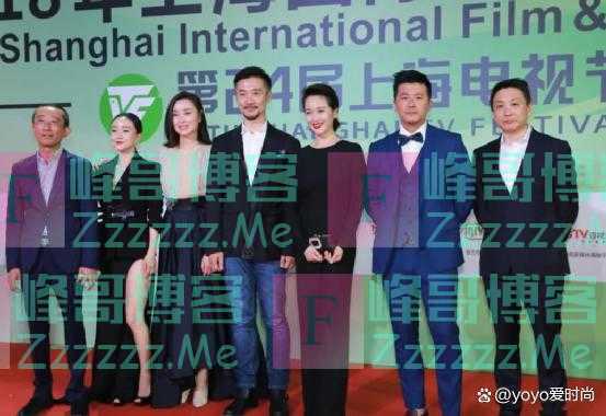 45岁左小青同框51岁吴越，“打针脸”和天然脸的差距一目了然