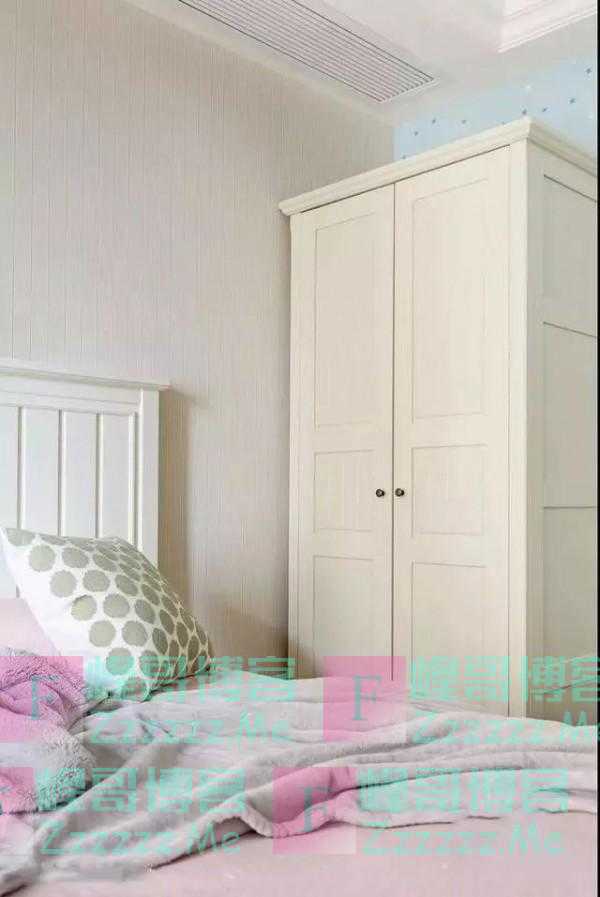 不要在卧室放独立衣柜啦，现在时髦这种衣柜，不吃灰也不占地！