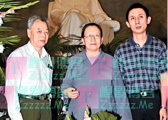 李讷晚年显福态,方脸宽额酷似毛主席,买车身份暴露,厂长执意送