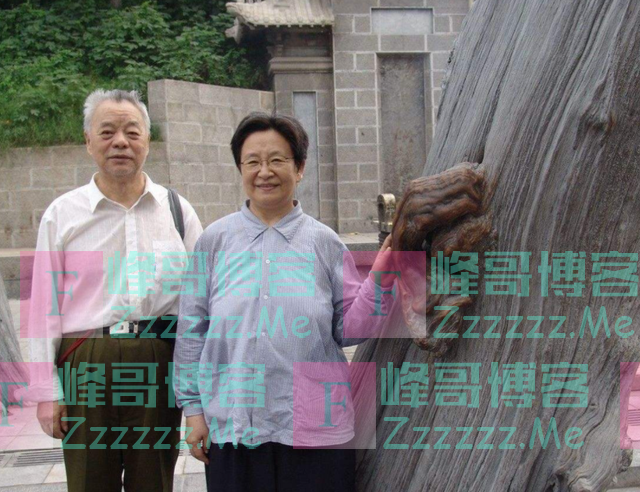 李讷晚年显福态,方脸宽额酷似毛主席,买车身份暴露,厂长执意送