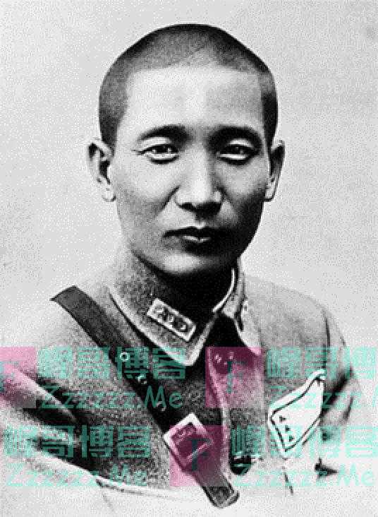 新中国确定国名时，张治中突然提议删掉2个字，毛主席：完全同意